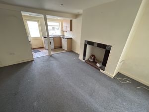 Photo 6- click for photo gallery